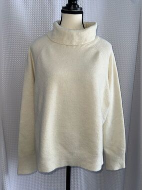 SET made in Italy oversized cream wool blend‎ knitted turtleneck size 4
